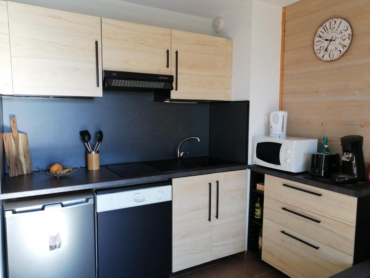 Appartement 2 Chambres Au Calme Les Angles  Exterior photo