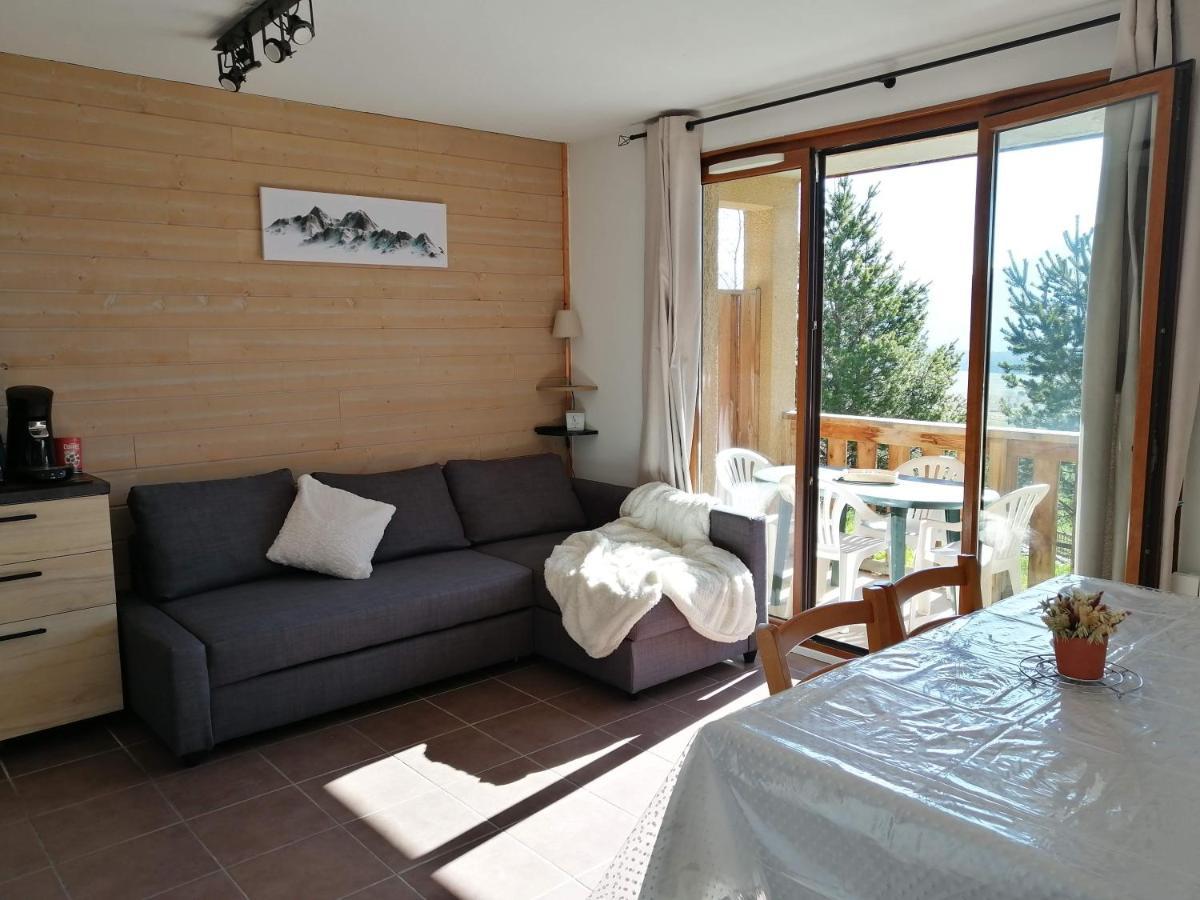 Appartement 2 Chambres Au Calme Les Angles  Exterior photo